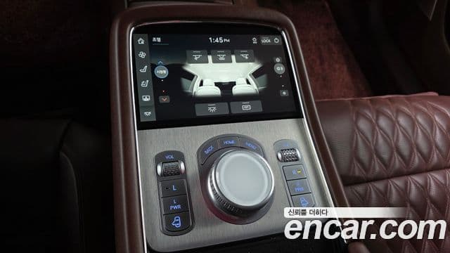 Genesis G90 2022 — ფოტო 17/20