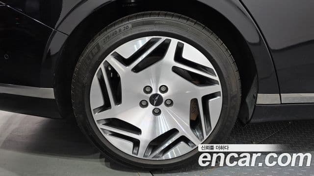 Genesis G90 2022 — Şəkil 30/34