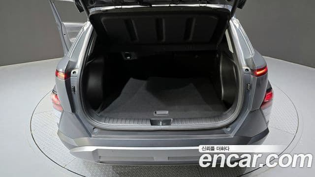 Hyundai Kona Hybrid 2023 — Photo 5/33