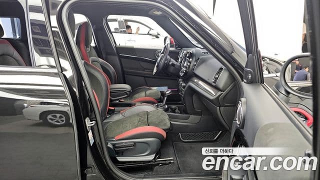 Mini Cooper S Countryman 2018 — Şəkil 11/20