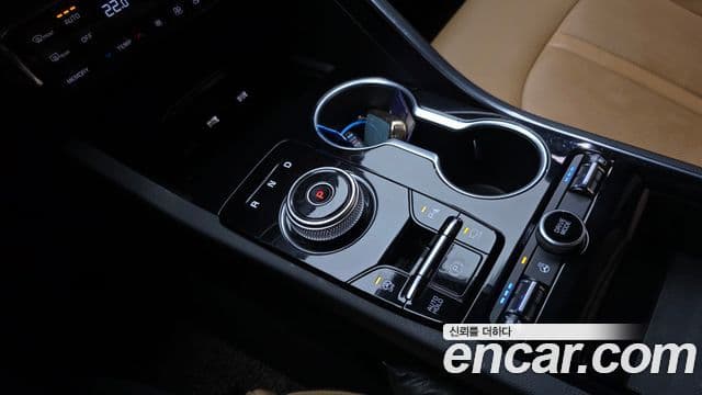 Kia K5 2020 — Şəkil 9/20