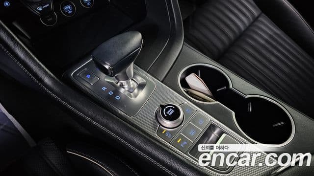 Genesis G70 2021 — ფოტო 7/20