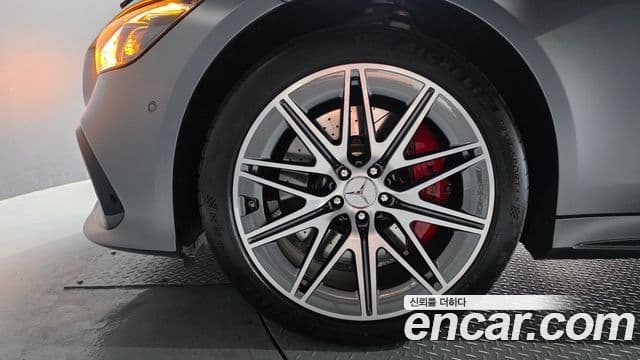 Mercedes-Benz AMG GT 2022 — фото 5 из 20
