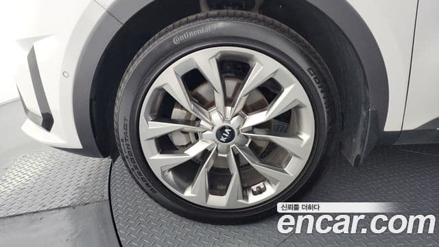 Kia Sorento 2020 — Фото 5/20