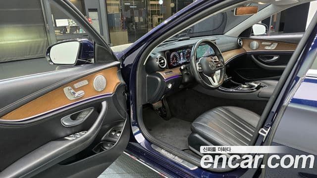 Mercedes-Benz E-Class 2020 — Şəkil 10/20