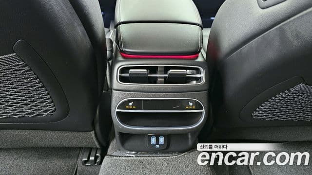 Genesis GV70 2021 — Şəkil 19/20