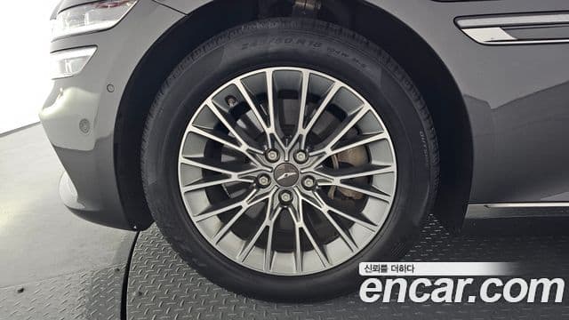 Genesis G80 2023 — ფოტო 12/20
