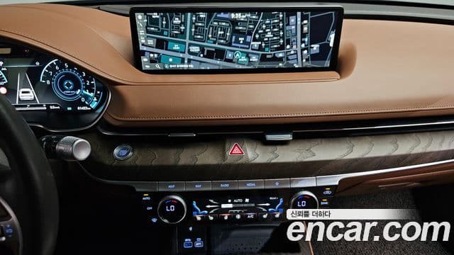 Genesis G80 2023 — ფოტო 14/20