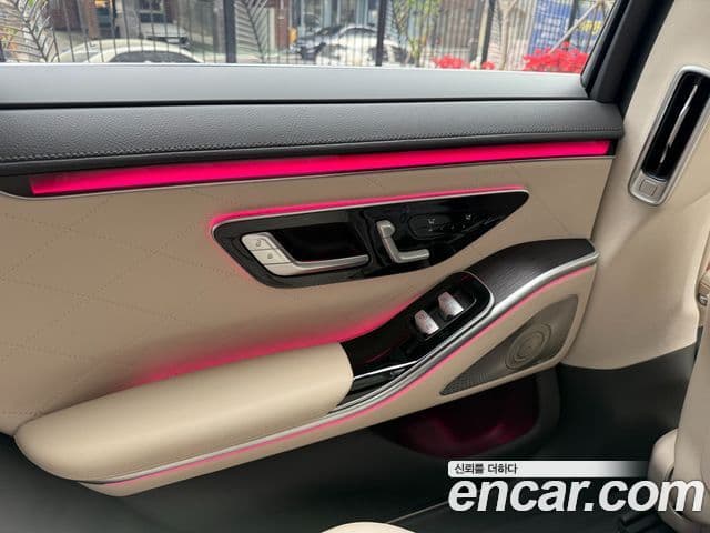 Mercedes-Benz S-Class 2021 — ფოტო 10/19