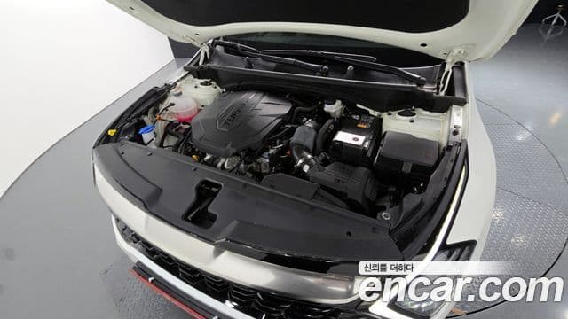 Kia Sportage 2022 — ფოტო 6/20