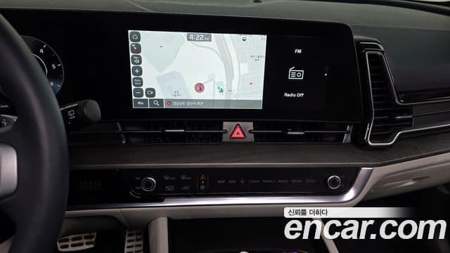 Kia Sportage 2022 — ფოტო 16/20