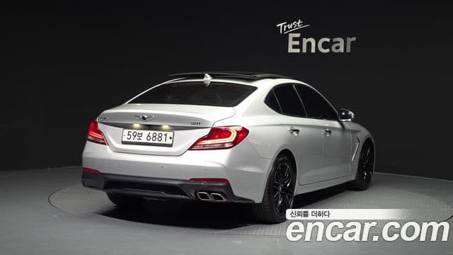 Genesis G70 2018 — ფოტო 2/20