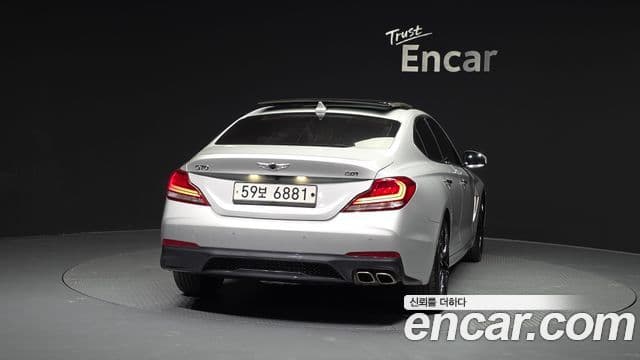 Genesis G70 2018 — ფოტო 4/20