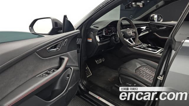Audi RSQ8 2025 — Photo 3/36