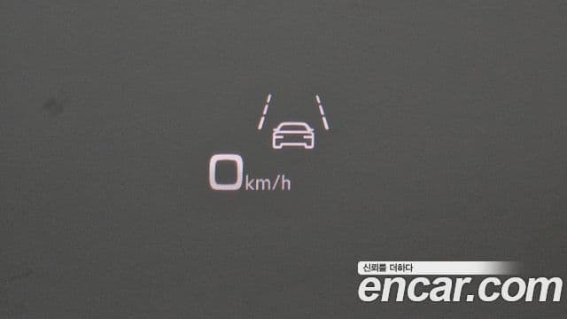 Audi RSQ8 2025 — Photo 34/36