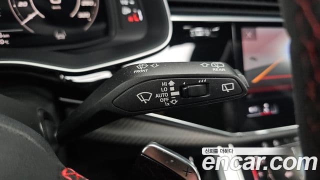 Audi RSQ8 2025 — Photo 4/36