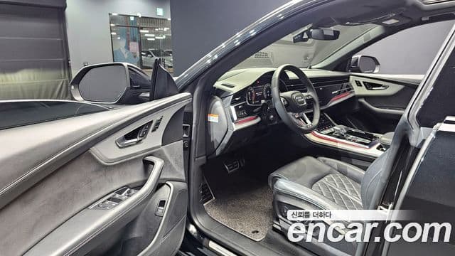 Audi Q7 2023 — ფოტო 10/20