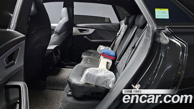 Audi Q7 2023 — ფოტო 12/20