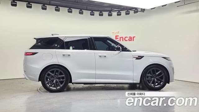 Land Rover Range Rover Sport 2025 — ფოტო 6/20