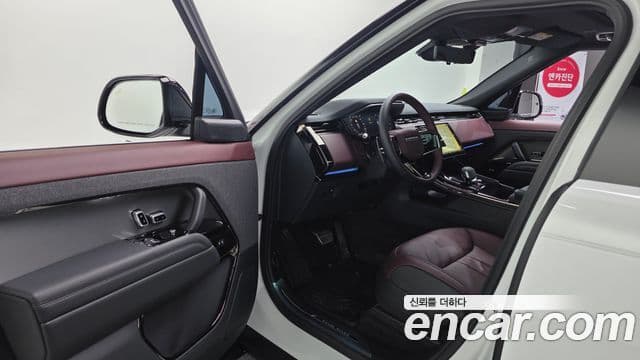 Land Rover Range Rover Sport 2025 — ფოტო 11/20
