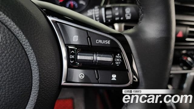 Kia Seltos 2022 — ფოტო 15/20