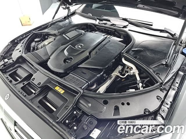 Mercedes-Benz S-Class 2023 — Şəkil 7/20