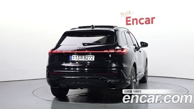 Audi Q5 2025 — ფოტო 4/20