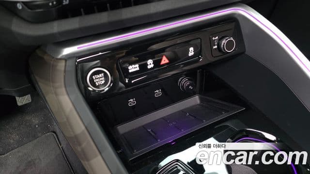 Audi Q5 2025 — ფოტო 10/36