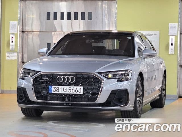 Audi A8 2023 — Şəkil 9/20