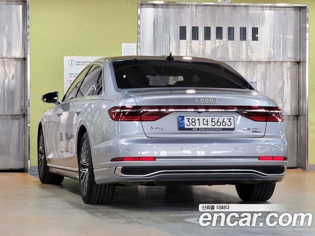 Audi A8 2023 — Şəkil 4/20