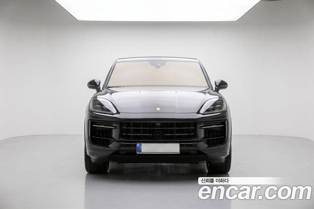 Porsche Cayenne 2024 — Photo 7/20