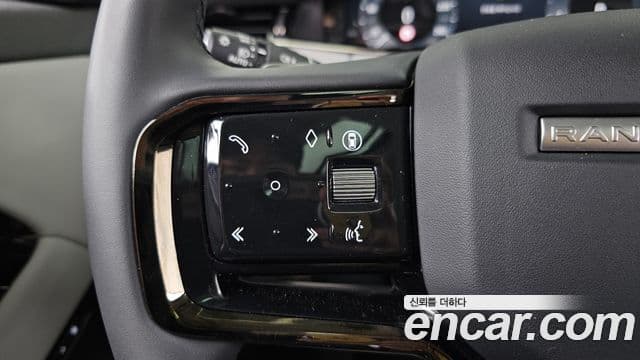 Land Rover Range Rover Evoque 2024 — Photo 31/33