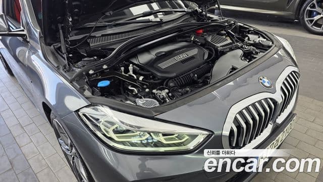 BMW 1 Series 2021 — ფოტო 2/34
