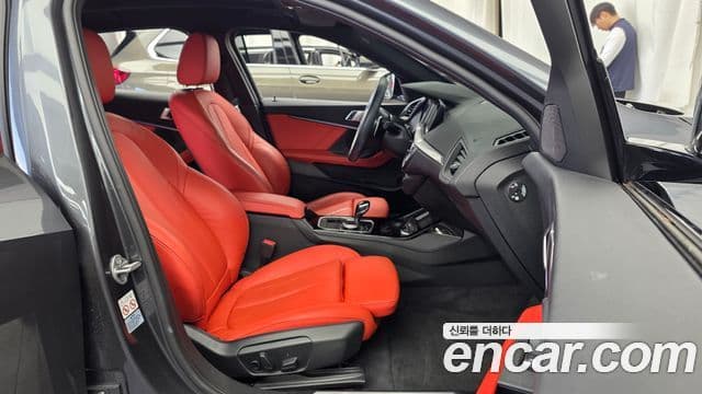 BMW 1 Series 2021 — ფოტო 27/34