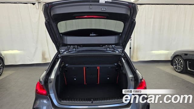 BMW 1 Series 2021 — ფოტო 8/34
