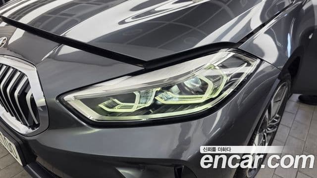 BMW 1 Series 2021 — ფოტო 20/34