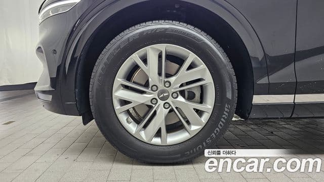 Genesis GV70 2023 — Şəkil 5/20