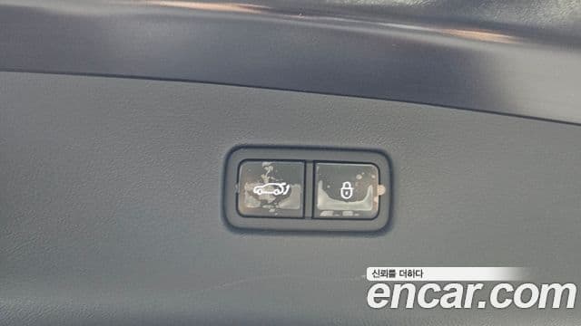 Genesis GV70 2023 — Şəkil 16/20