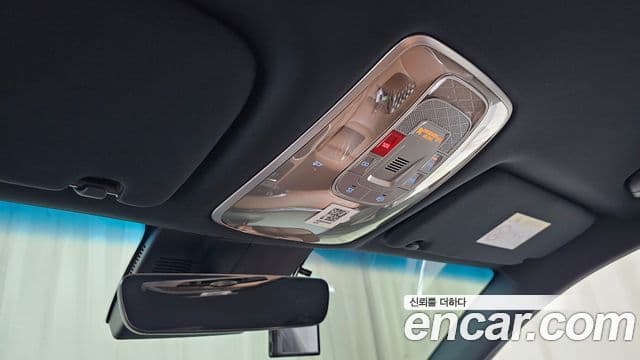 Genesis GV70 2023 — Şəkil 19/20