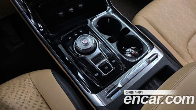 Kia Carnival 2021 — Şəkil 9/20