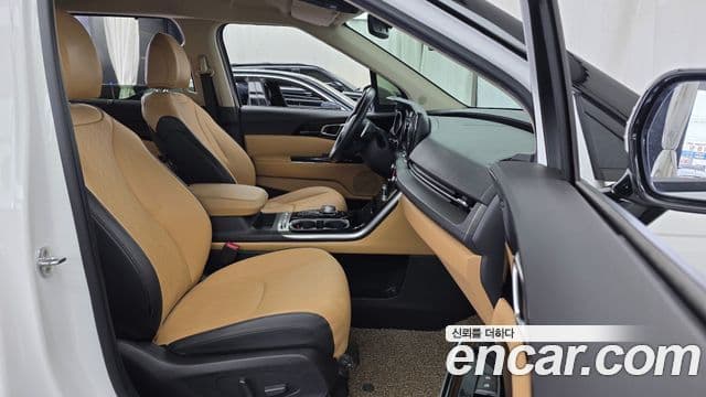 Kia Carnival 2021 — Şəkil 11/20