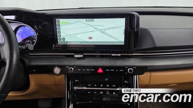 Kia Carnival 2021 — Şəkil 14/20