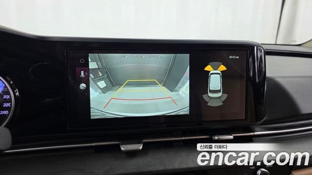 Kia Carnival 2021 — Şəkil 15/20