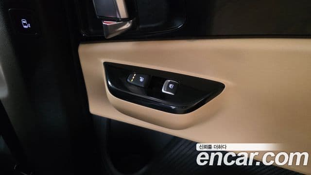 Kia Carnival 2021 — Şəkil 19/20