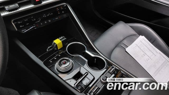 Kia K5 2021 — ფოტო 9/20