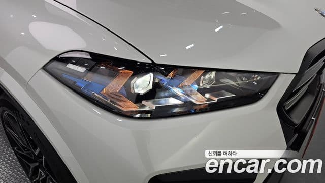 BMW X5M 2025 — Photo 18/33