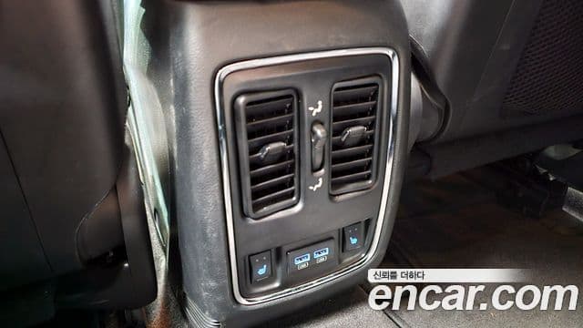 Jeep Grand Cherokee 2018 — Photo 18/30