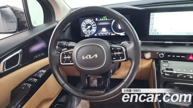 Kia Carnival 2021 — Şəkil 13/20