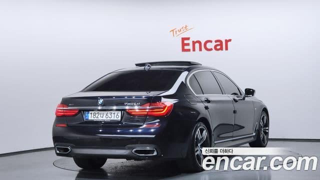 BMW 7 Series 2018 — Фото 2/20