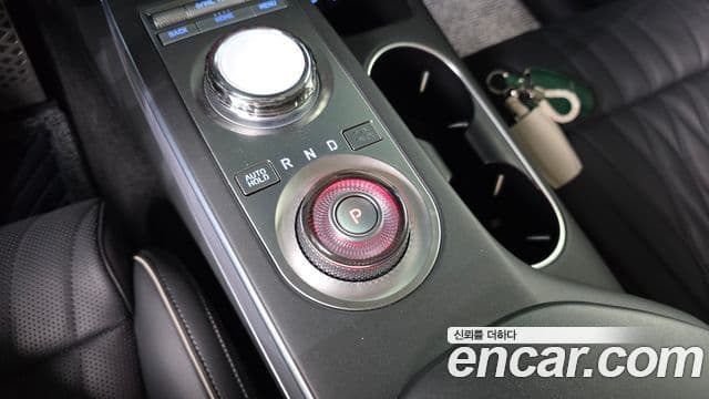 Genesis GV70 2023 — фото 9 из 20